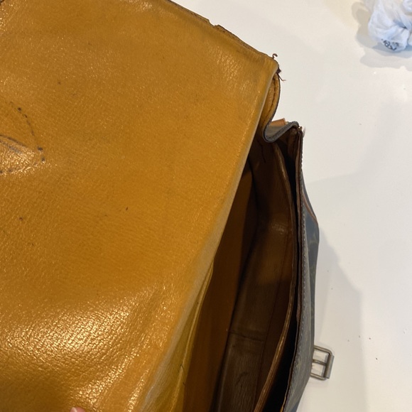 Vintage Monogram Louis Vuitton Cartouchiere - Picture 5 of 6